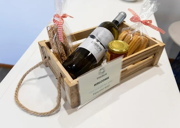 Theros, Garden And Sea Holiday home *