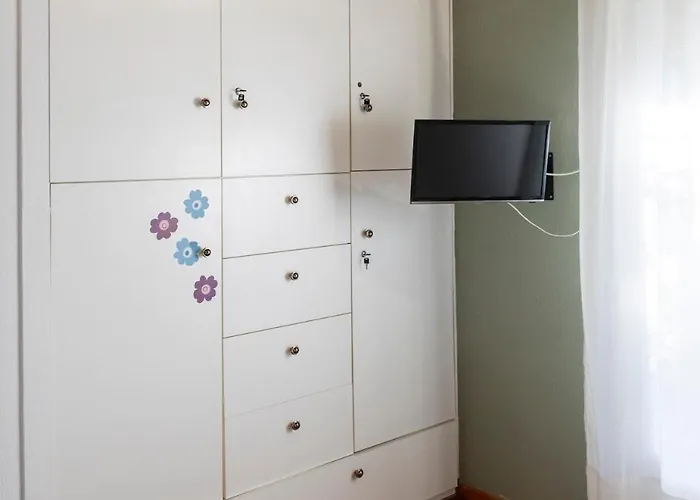 Holiday home Theros, Garden And Sea Mesimvria (Evros)